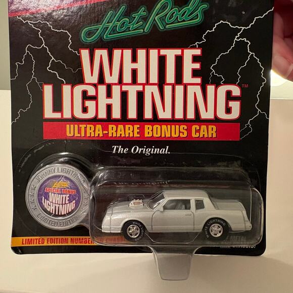 Johnny lightning hot rods white lightning ultra rare bonus car beastmobile - Picture 2 of 6